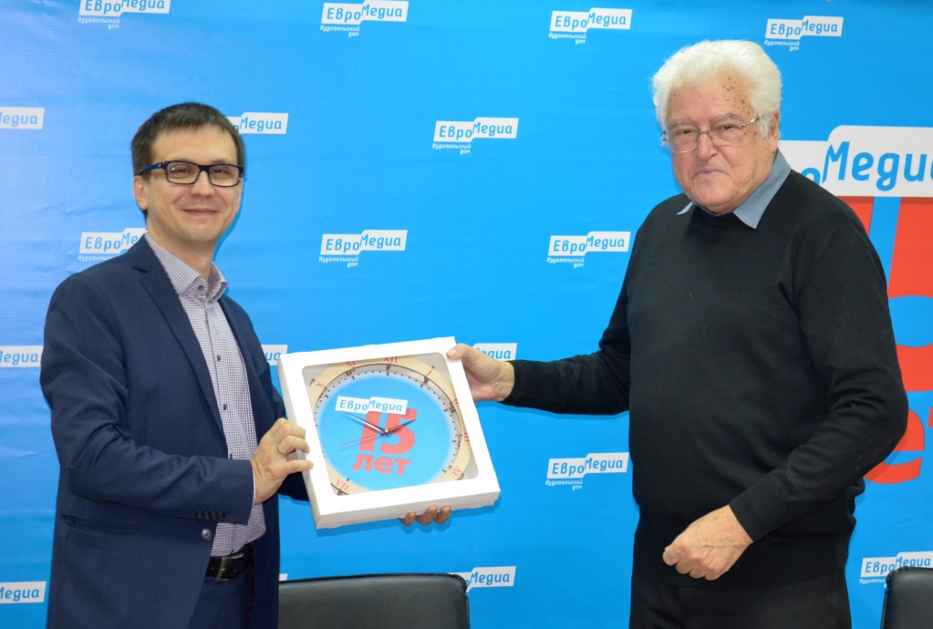 Первый мэр Ростова Юрий Погребщиков и руководитель международного холдинга «ЕвроМедиа» Владимир Денисов.
